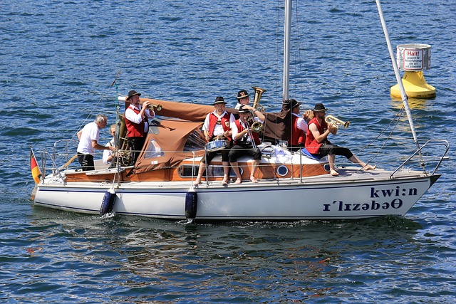 愈发白热化 愈发白热化