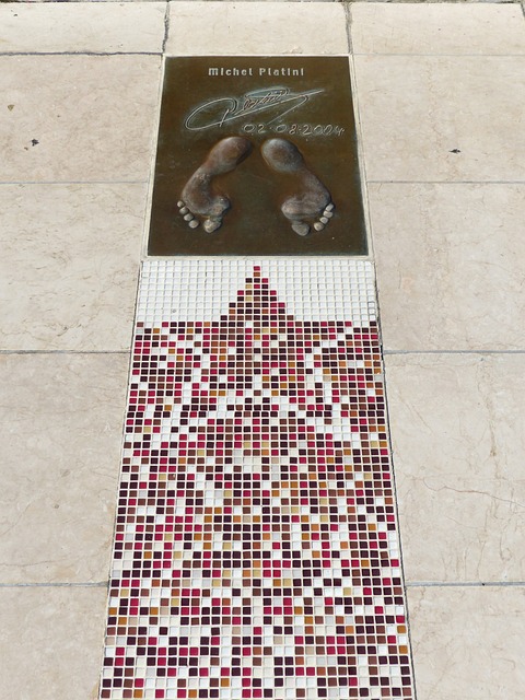 能够立即融 能够立即融